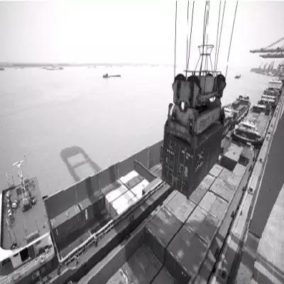 交通部：加快船型标准化促进长江航运转型升级
