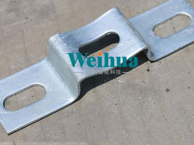 护栏板托架的作用以及公路护拦板托架成型设备的特点
