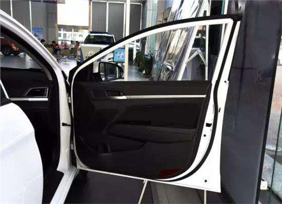 汽车车门玻璃导槽的生产技术